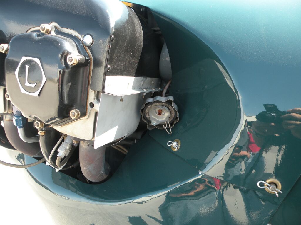 fuel cap.jpg