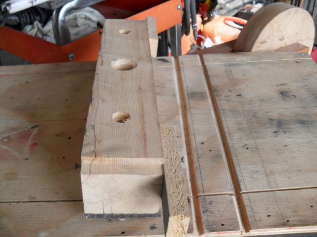 Upper view of die to fit press.